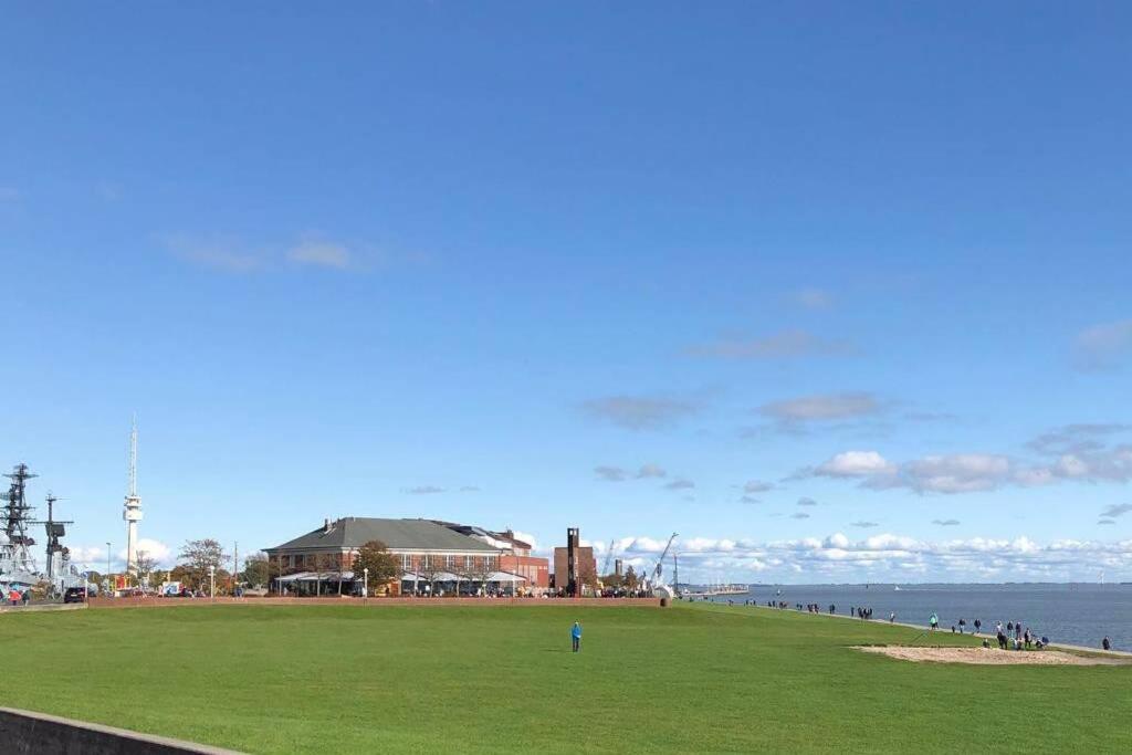 Wilhelms Havenkoje - gemütliches Innenstadtappartment Wilhelmshaven Exterior foto